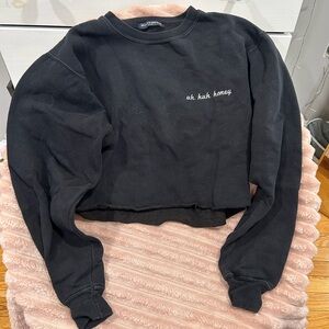 Brandy Melville Black Cropped Sweatshirt